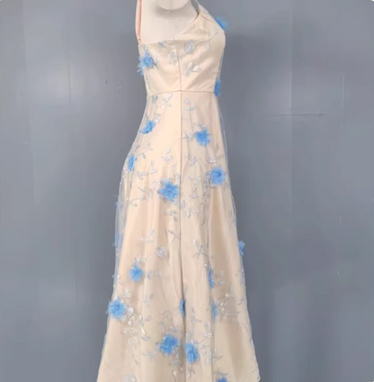 Süßes A-Linien-Abendkleid aus Tüll mit 3D-Blumenstickerei P4335