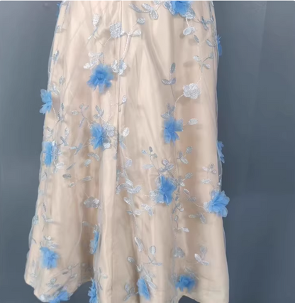 Süßes A-Linien-Abendkleid aus Tüll mit 3D-Blumenstickerei P4335