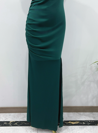 Elegantes smaragdgrünes Meerjungfrauen-Abendkleid mit One-Shoulder-Rüschen und Schlitz aus Satin, langes Ballkleid P4337