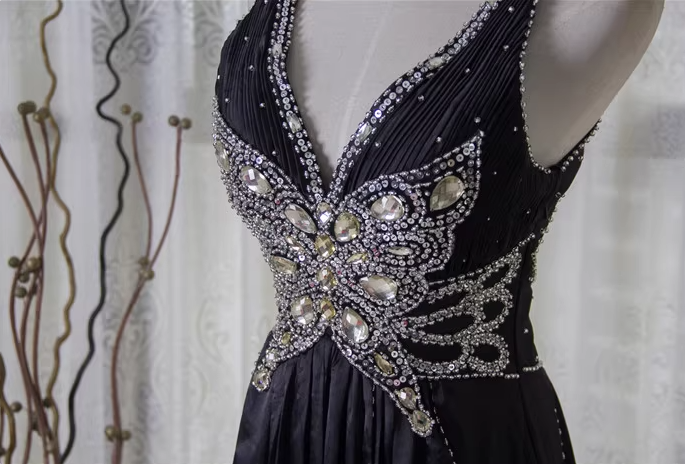 Vintage Black A-Line V-Neck Open Back Butterfly Rhinestone Beaded Satin Long Prom Dress Evening Dress P4348