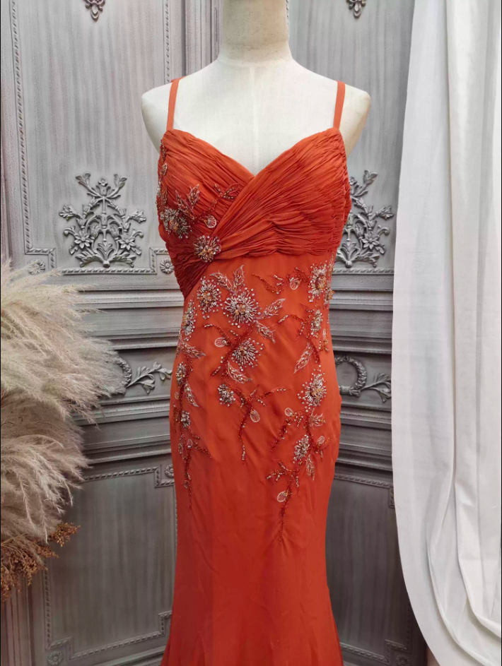 Elegantes orangefarbenes Meerjungfrauen-Spaghettiträger-Perlenkleid aus Chiffon, langes Ballkleid, Abendkleid P4349
