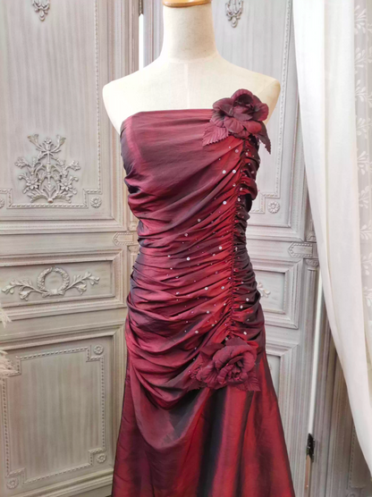 Elegantes Vintage Burgund Trägerloses Gerafftes Satin Langes Ballkleid Abendkleid P4351