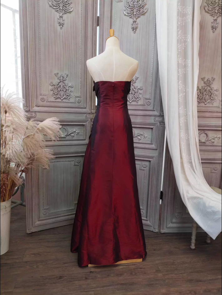 Elegantes Vintage Burgund Trägerloses Gerafftes Satin Langes Ballkleid Abendkleid P4351
