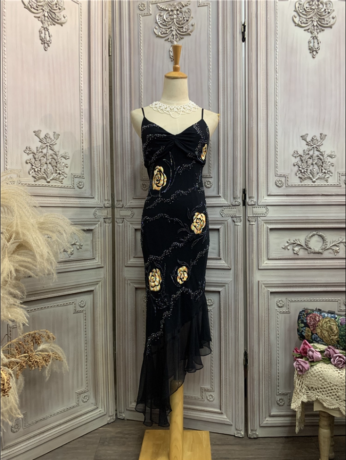 Vintage Schwarzes Meerjungfrau Spaghettiträger Gold Rosen Perlenstickerei Chiffon Langes Ballkleid Abendkleid P4355
