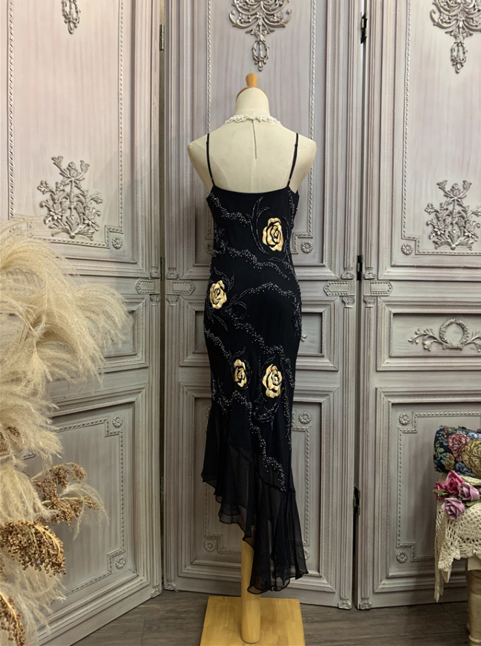 Vintage Schwarzes Meerjungfrau Spaghettiträger Gold Rosen Perlenstickerei Chiffon Langes Ballkleid Abendkleid P4355