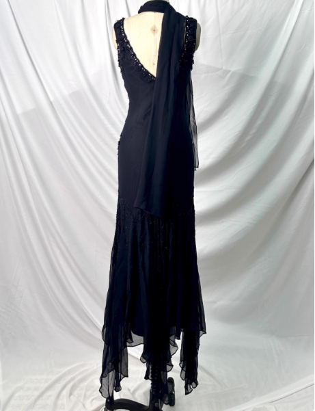 Vintage Eleganter Schwarzer Meerjungfrauen-Abendkleid mit asymmetrischem Saum und Perlenverzierung aus Chiffon P4383