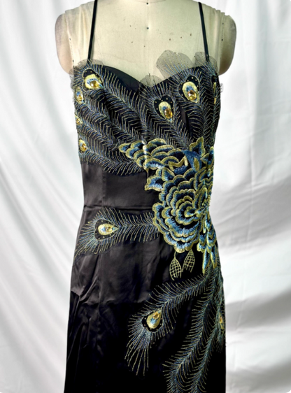 Vintage Schwarzes Pfauenfeder Besticktes Schmal Geschnittenes Satin Langes Ballkleid Abendkleid P4384