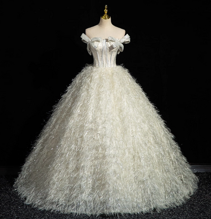 Robe de soirée princesse blanche avec nœud papillon, épaules dénudées, plumes et tulle, robe de bal, robe de Sweet 16 P4396