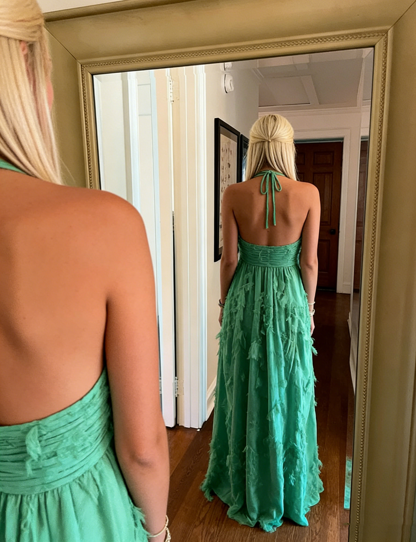 Einfaches A-Linien-Neckholder-Abendkleid in Lang Grün Partykleider P1596
