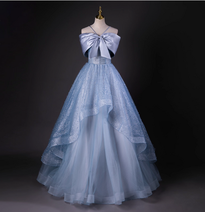 Verträumtes Prinzessinnen-Ballkleid in Blau, schulterfrei, mit großer Schleife aus Tüll, lang, Abendkleid, Kleid für Sweet 16, P4426