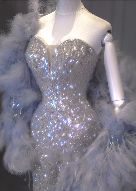 Luxuriöses, glänzendes Meerjungfrauen-Abendkleid mit Pailletten und Herzausschnitt P4431