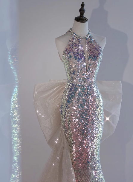Glänzendes verträumtes schillerndes Farbverlauf Meerjungfrauen-Neckholder-Kleid mit Schleife und Pailletten, langes Ballkleid Abendkleid P4439