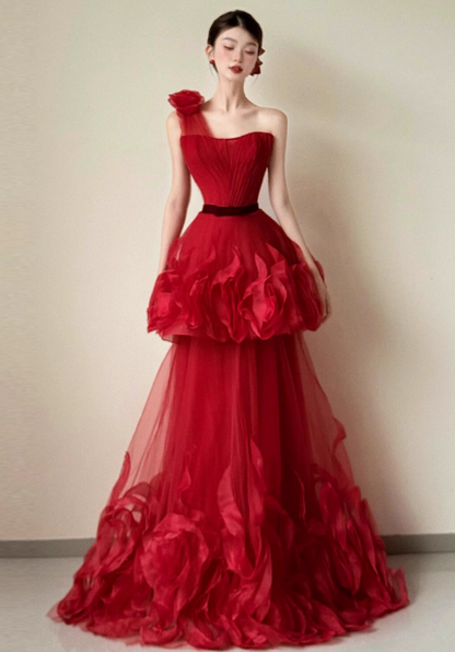 Wunderschönes rotes, trägerloses, schulterfreies langes Ballkleid mit 3D-Blumen und Tülllagen für den Abend P4441