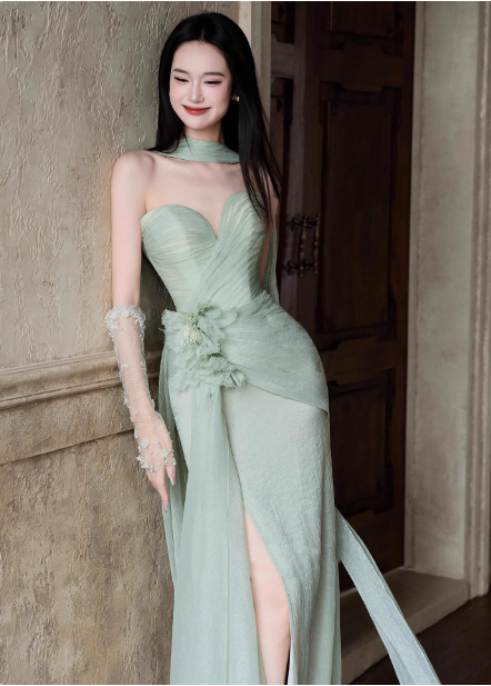 Elegantes helles mintgrünes Sweetheart-Hals-3D-Blumenkleid mit Schlitz aus Chiffon für den Abschlussball, Abendkleid P4446