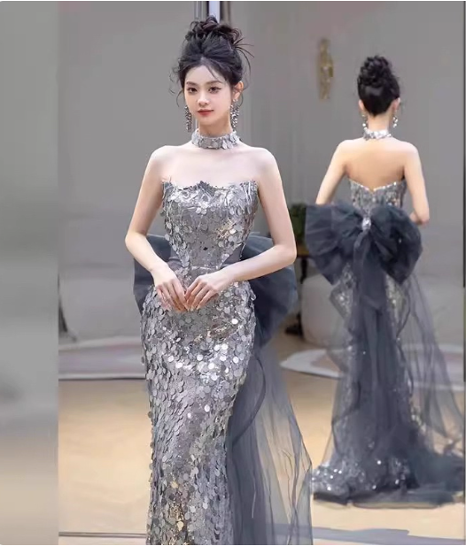 Wunderschönes silbernes Meerjungfrauen-Trägerkleid mit Schleife, Pailletten und Schleppe, Ballkleid Abendkleid P4460