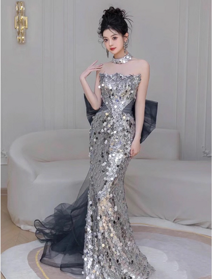 Wunderschönes silbernes Meerjungfrauen-Trägerkleid mit Schleife, Pailletten und Schleppe, Ballkleid Abendkleid P4460