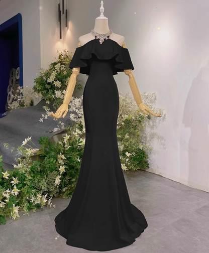 Elegantes rosa Meerjungfrau-Halterneck-Abendkleid mit Rüschen und Schleppe aus Satin P4466