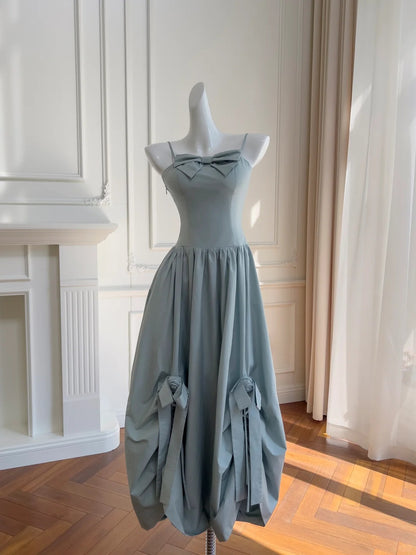 Süßes hellblaues Träger-Abschlussballkleid mit Schleife P4047