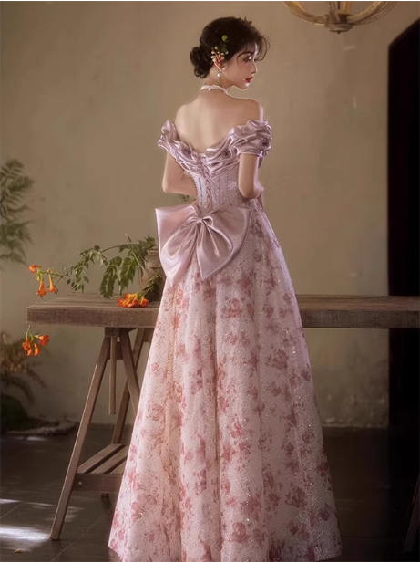 Französisches rosa bedrucktes A-Linien-Off-Shoulder-Kleid mit Schleife aus Tüll, langes Ballkleid, Abendkleid P4471
