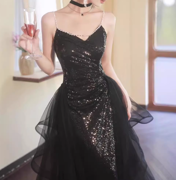 Sexy schwarzes Spaghettiträger-V-Ausschnitt-Kleid mit Pailletten und Tüll, langes Ballkleid Abendkleid P4476
