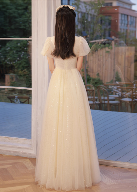 Elegantes Champagner-Aprikosenfarbenes A-Linien-Abendkleid mit Puffärmeln und Stickerei aus Tüll für den Abschlussball P4480