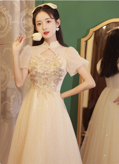 Elegantes Champagner-Aprikosenfarbenes A-Linien-Abendkleid mit Puffärmeln und Stickerei aus Tüll für den Abschlussball P4480