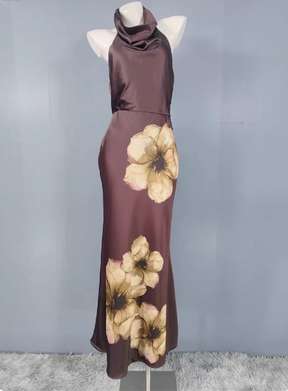 Vintage Elegantes Dunkelbraunes bedrucktes Neckholder-Kleid mit offener Rückenpartie aus Satin, langes Ballkleid Abendkleid P4491