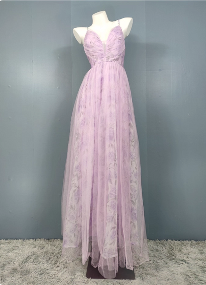 Elegantes Lavendel A-Linie V-Ausschnitt Spaghettiträger Tüll Langes Ballkleid Abendkleid P4495