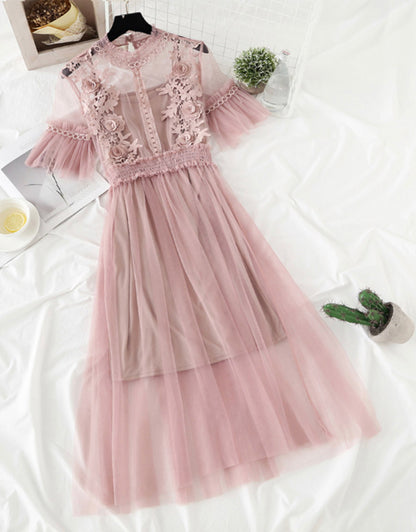 Süßes A-Linien-Kleid aus Tüll mit Spitzenapplikationen, Sommerkleid P337