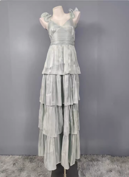 Vintage Salbeigrün A-Linie V-Ausschnitt Satin Gestuftes Langes Ballkleid Abendkleid P4501