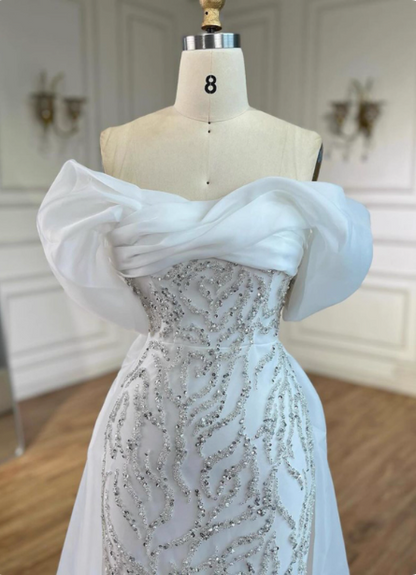 Luxuriöses Palace White Meerjungfrau Off-Shoulder Perlenbesetztes Tüll Schleppe Ballkleid Abendkleid P4516