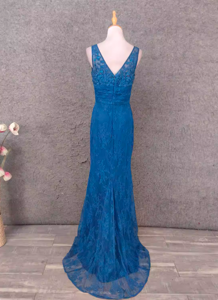 Elegantes Vintage Königblaues V-Ausschnitt Spitzen Langes Ballkleid Abendkleid P4521