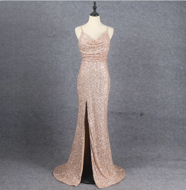 Glänzendes Abendkleid aus Pailletten in Roségold, Meerjungfrauen-Stil, Spaghettiträger, V-Ausschnitt, mit Schlitz, langes Ballkleid P4522