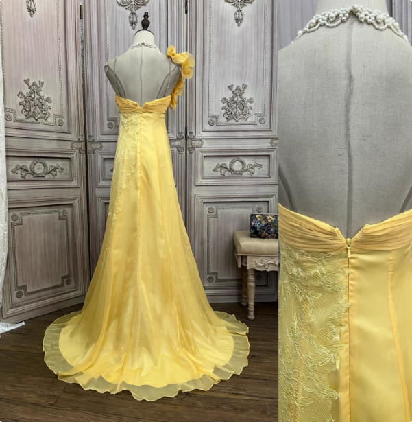 Elegant Bright Yellow A-line One-shoulder Ruched Floral-appliqué Chiffon Long Prom Dress Evening Dress P4523