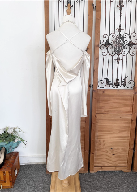 Elegant Ivory Halter Off-the-shoulder Slim-fit Satin Long Prom Dress Evening Dress P4534