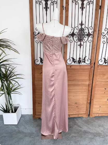 Elegantes rosa Spaghetti-Träger V-Ausschnitt schulterfreies Kleid mit Schlitz Pailletten Satin langes Ballkleid Abendkleid P4539