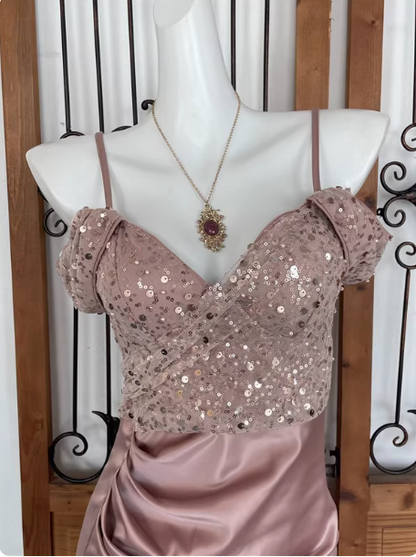 Elegantes rosa Spaghetti-Träger V-Ausschnitt schulterfreies Kleid mit Schlitz Pailletten Satin langes Ballkleid Abendkleid P4539