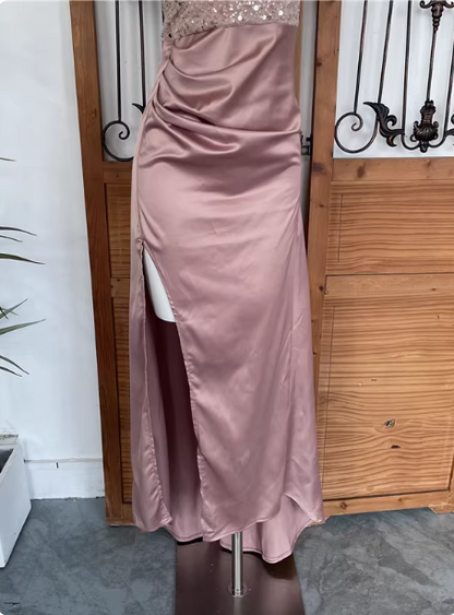 Elegantes rosa Spaghetti-Träger V-Ausschnitt schulterfreies Kleid mit Schlitz Pailletten Satin langes Ballkleid Abendkleid P4539