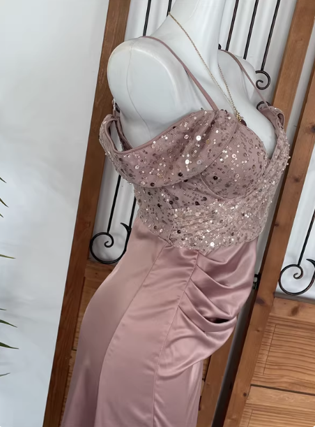 Elegant Pink Spaghetti Strap V-neck Off-the-shoulder Slit Sequin Satin Long Prom Dress Evening Dress P4539