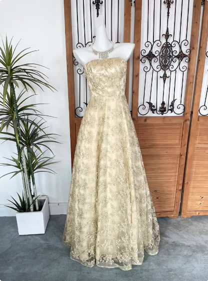 Luxuriöses Champagnergold A-Linie Trägerloses besticktes Spitze Tüll Langes Ballkleid Abendkleid P4540