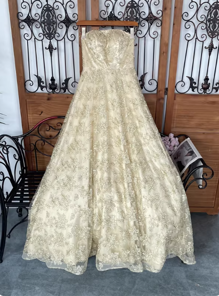 Luxurious Champagne Gold A-line Strapless Embroidered Lace Tulle Long Prom Dress Evening Dress P4540