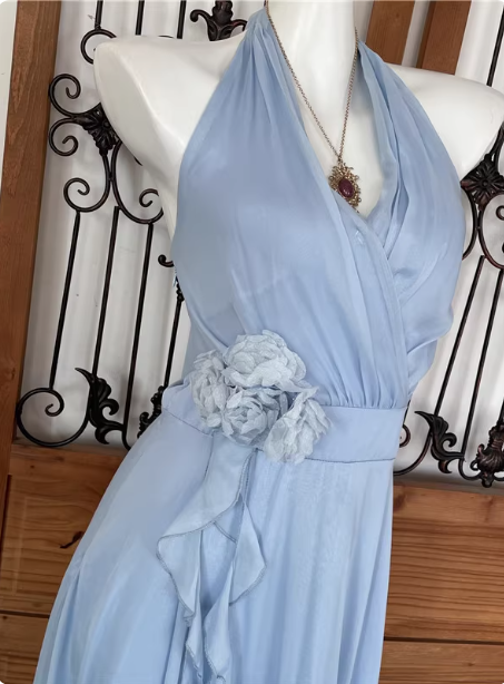 Elegant Light Blue A-line Halter V-neck 3D Floral Chiffon Long Prom Dress Evening Dress P4541