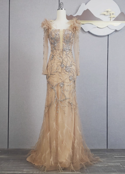 Vintage Champagne Mermaid Long Sleeve Square Neck Feather Beaded Tulle Long Prom Dress Evening Dress P4550