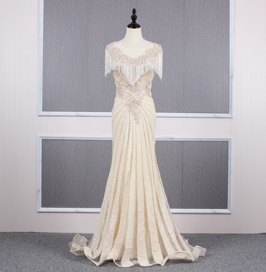 Vintage Off-white Mermaid Crew Neck Fringed Beaded Lace Train Prom Dress Evening Dress P4556