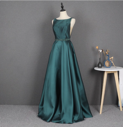Elegantes dunkelgrünes ärmelloses A-Linien-Ballkleid aus Satin mit Strasssteinen, langes Abendkleid P4561