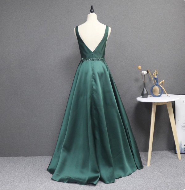Elegant Dark Green A-line Sleeveless Rhinestone Satin Long Prom Dress Evening Dress P4561