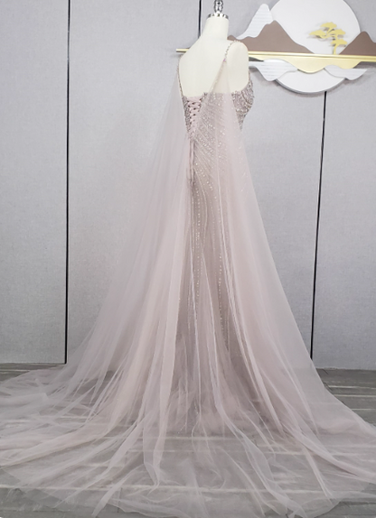 Wunderschönes, hellfliederfarbenes Ballkleid mit Spaghettiträgern, eckigem Ausschnitt, Strass und Tüll-Schleppe, Abendkleid P4568