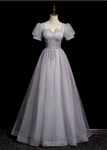 Verträumtes hellviolettes A-Linien-Abendkleid mit quadratischem Ausschnitt, kurzen Ärmeln, Tüll und langer Ballsaal-Abendrobe P4582