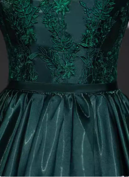 Vintage königliches smaragdgrünes A-Linien-Satin-Abendkleid mit Rundhalsausschnitt und Stickereien, langes Ballkleid P4601