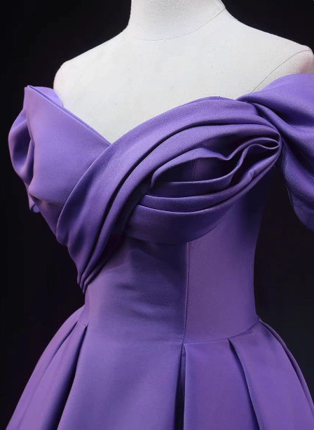 Elegantes lavendelfarbenes, schulterfreies Rüschen-Satin-langes Ballkleid Abendkleid P4602